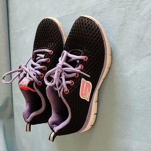 Skechers  Sneakers